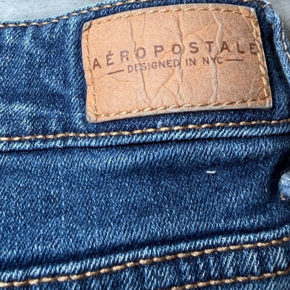 Aeropostale Women's Size 4 Distressed Denim Cutoff Shorts Womens Shorty Stretch - Picture 8 of 16